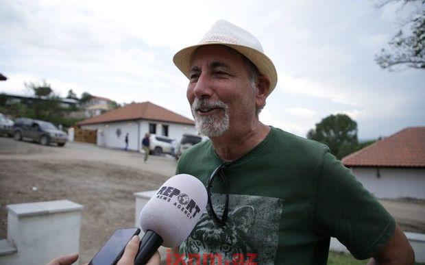 8fbf7ceb-ddf3-35ab-a8f9-629bc979f819_850